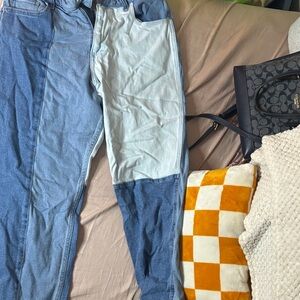 Hollister Blue and Light Blue Straight Leg Jeans